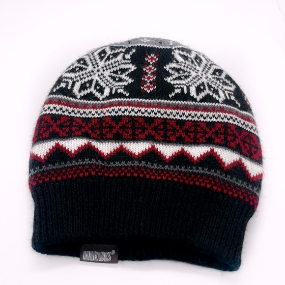 Muk Luks Women’s Reversible Beanie - Picture 2 of 5